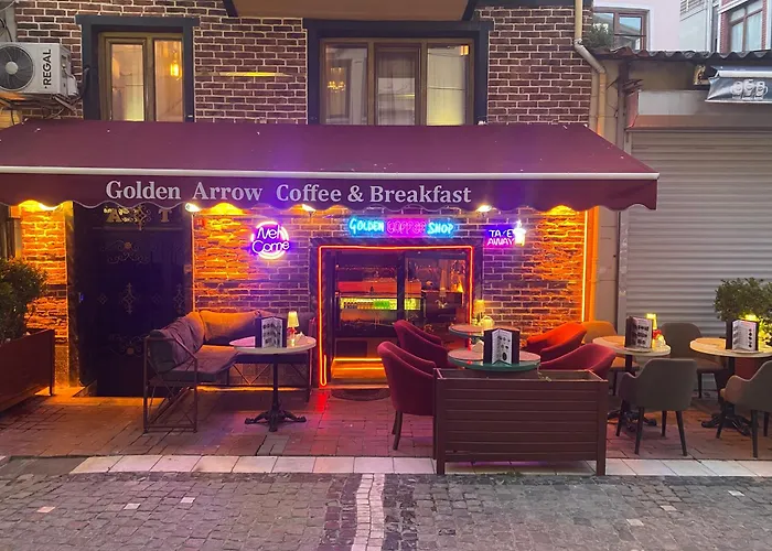 Golden Arrow Old City Hotel